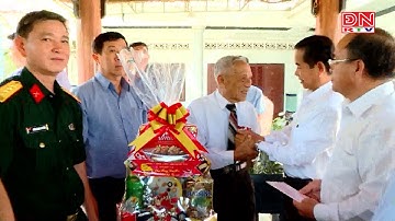 Chủ tịch HĐND tỉnh Đồng Nai Thái Bảo thăm và chúc tết những người có công trên địa bàn tỉnh