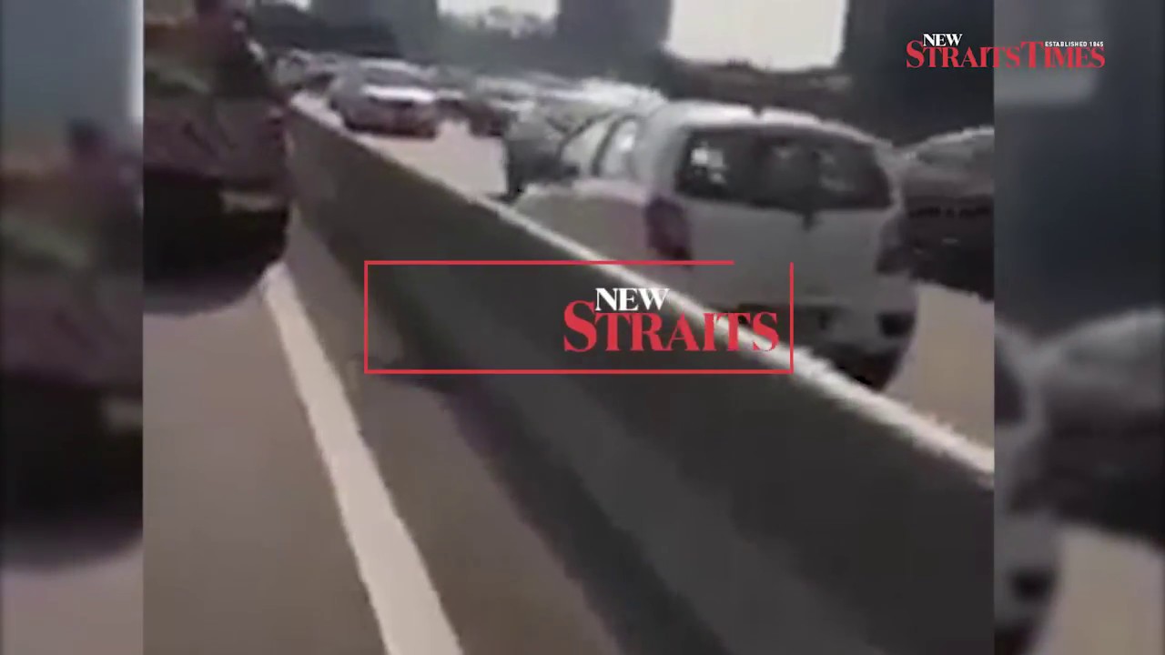 Driving in Malaysia For Dummies - AUTOMOLOGY: automotive + logy 