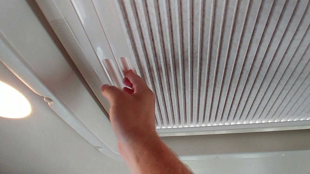 2011 Winnebago Aspect 28B