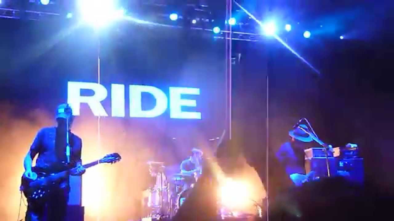 Ride Vapour Trail (Neon Lights Festival Singapore 2015) YouTube