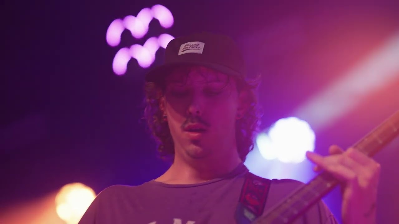 Rigometrics "Hands" live Portland, Maine, April 18th, 2026 adlı videoyu YouTube'da izle Rigometrics "Hands" live Portland, Maine, April 18th, 2026 adlı videoyu YouTube'da izle