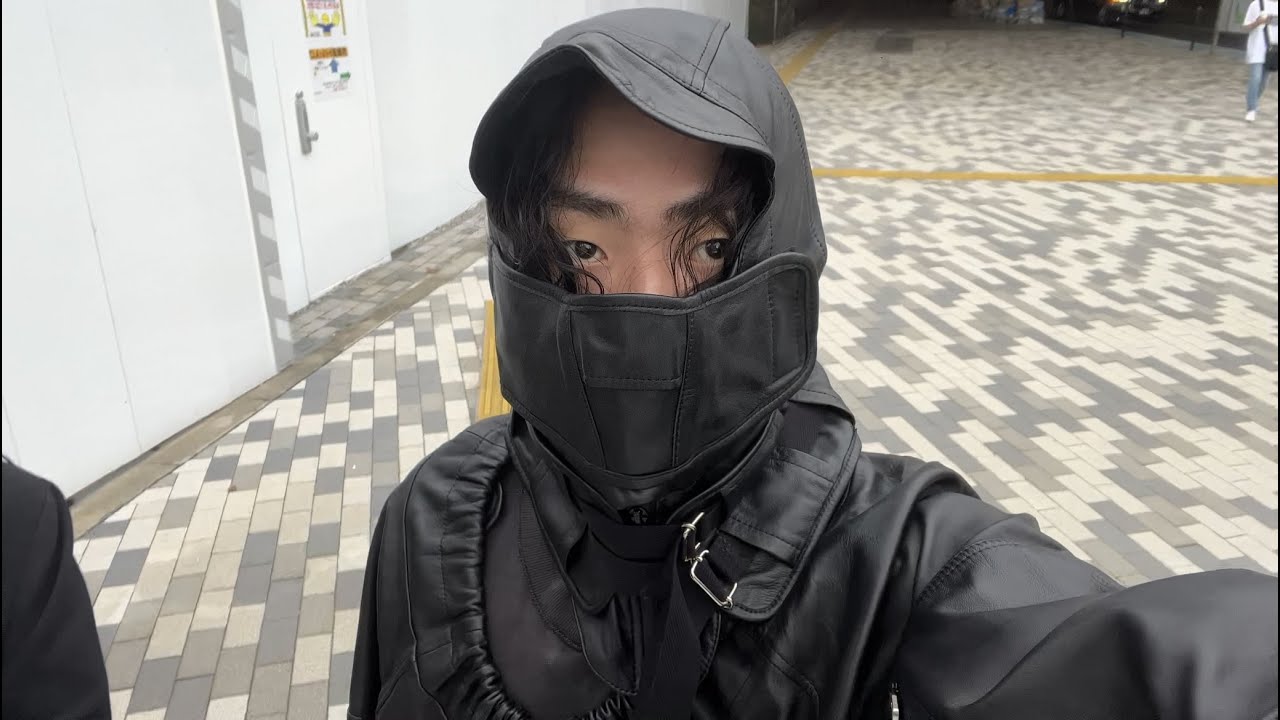 SAMPLE SALE IN TOKYO (The Soloist, Julius, Undercover, Ann Demeulemeester, etc.)