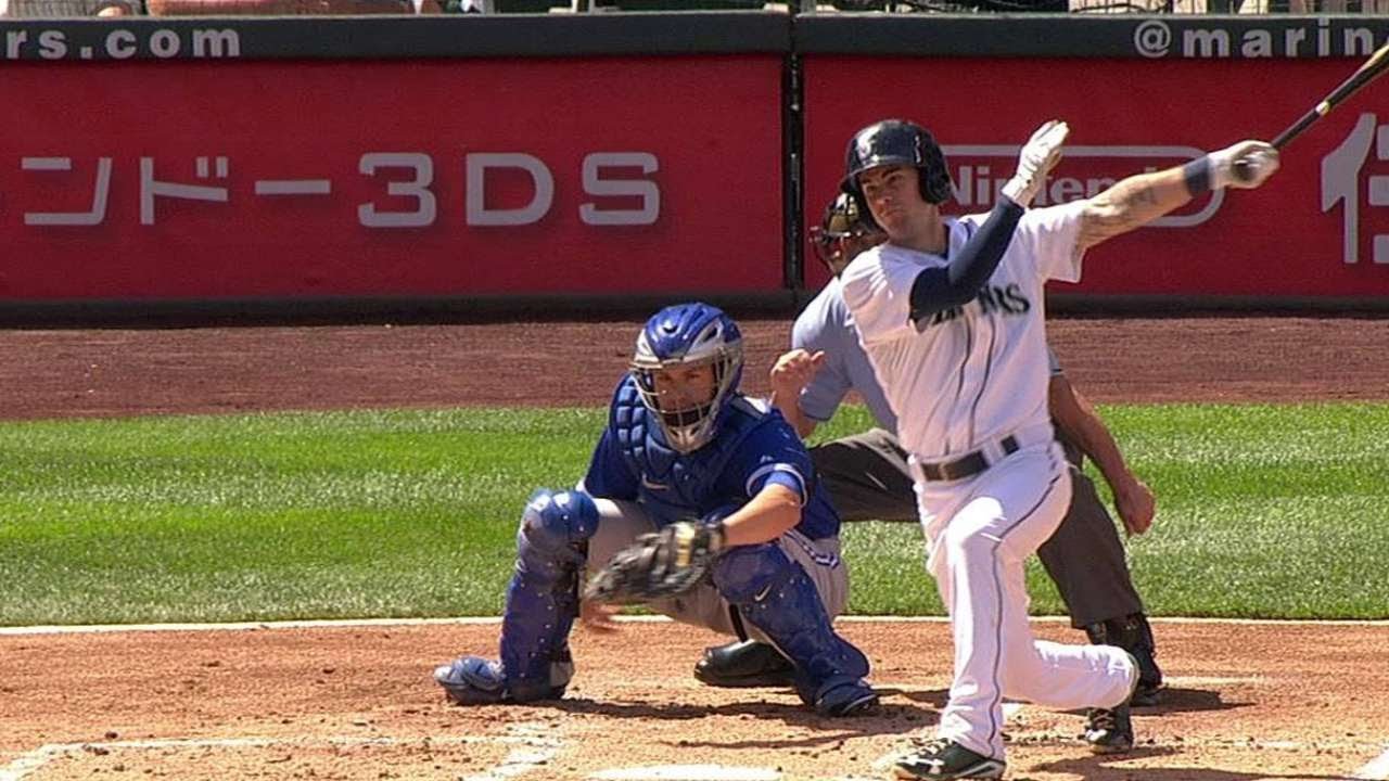 TOR@SEA: Franklin's RBI triple opens the scoring