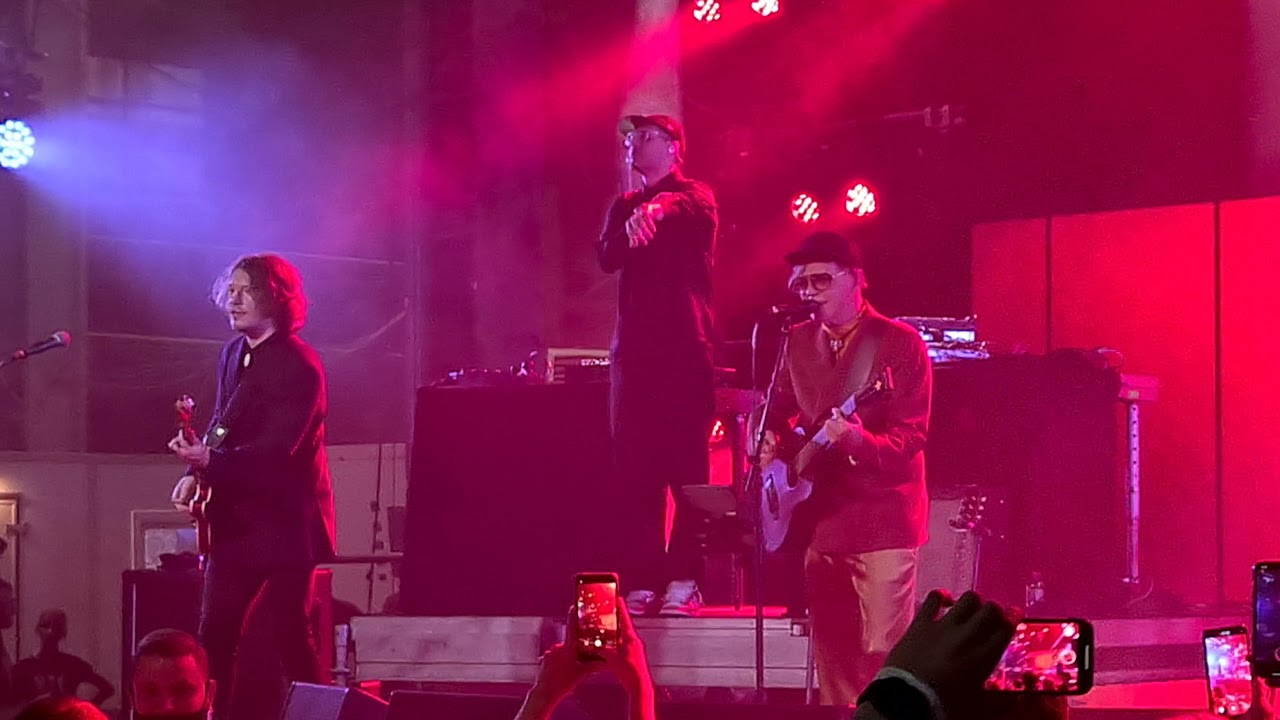 Мумий Тролль - Забавы - YouTube