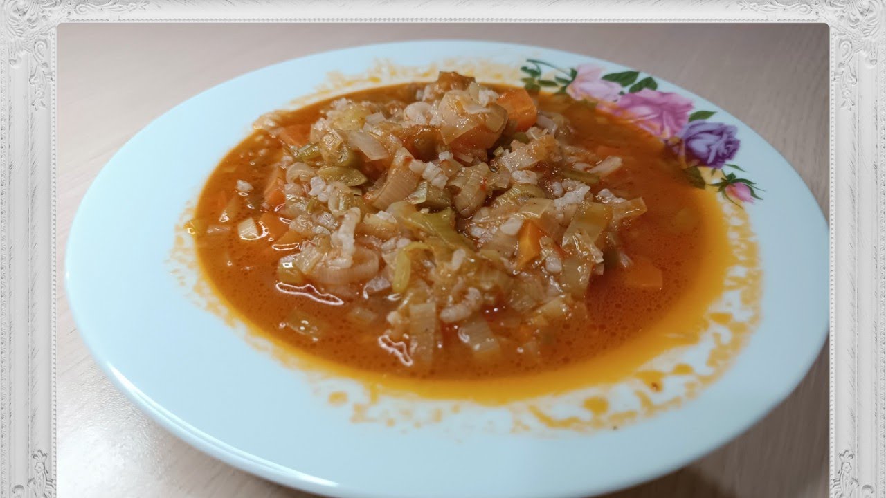 pirinçli pırasa yemeği tarifi/havuçlu pırasa nasıl yapılır