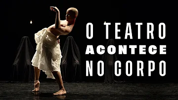 O que acontece em teatro?