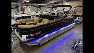 Tahoe Cascade 2385 Quad Lounge shift Windshield Tritoon. #tritoonboat #pontoonlife #lakelife