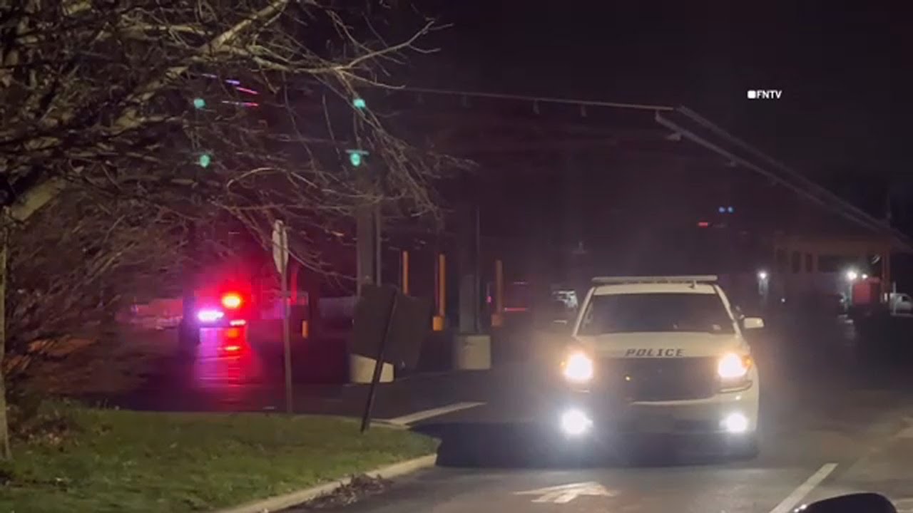 Man accused of setting car on fire with 5-year-old son inside dies at ...