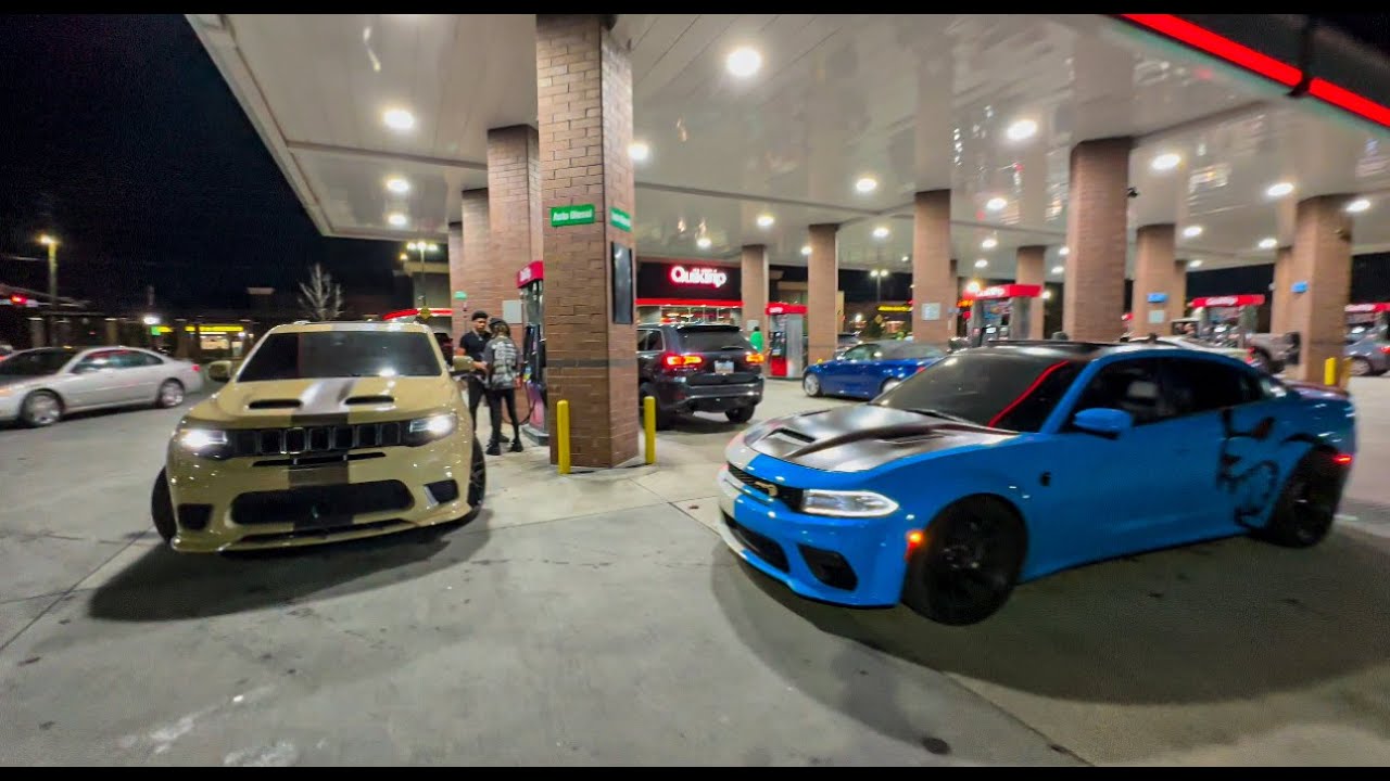 TRACKHAWK , SRT JEEP & HELLCAT CUTTIN UP IN TRAFFIC 🦅🐈‍⬛ - YouTube