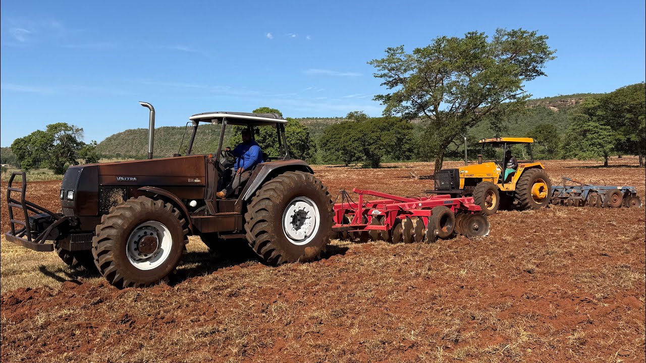 VALTRA BH BLACK E VALMET 1180s COM MOTOR NOVO!!! OS DOIS TRATORES TRABALHANDO JUNTOS E VEJAM QUE TOP