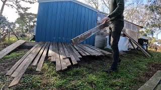 ep11 one hectare - deck rough out, painting, some fence work and minor cladding