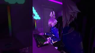 Cuddling in VRChat #vtuber #vrc  #anime #vrchat #vrchatfunny