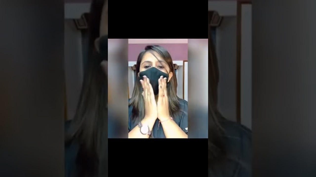 _*Demo that these are super matte and Fade Proof Lipsticks✨*_