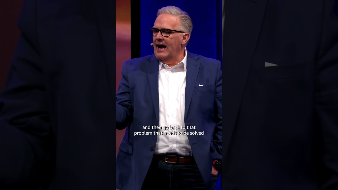 Data at Speed: Transforming analytics into business victory | AWS Events