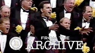 Big Chicken Chorus - How Do I Get Outta This Chicken Outfit? (live in Miami, 1995)