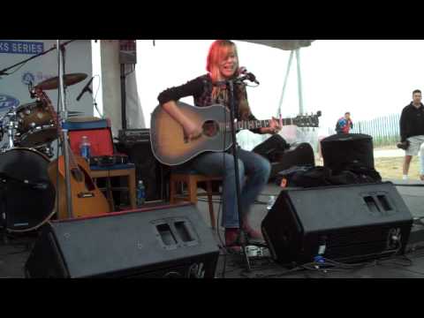 Danielle Miraglia Live @ Salisbury Beach