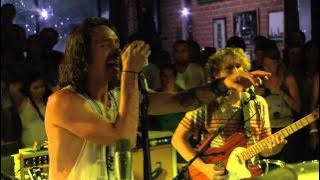 Download lagu Clean (HQ Live)