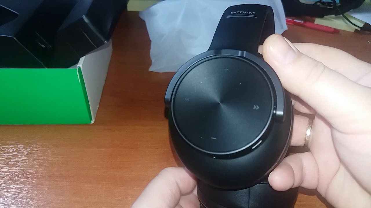 Banggood  - BlitzWolf BW-HP2