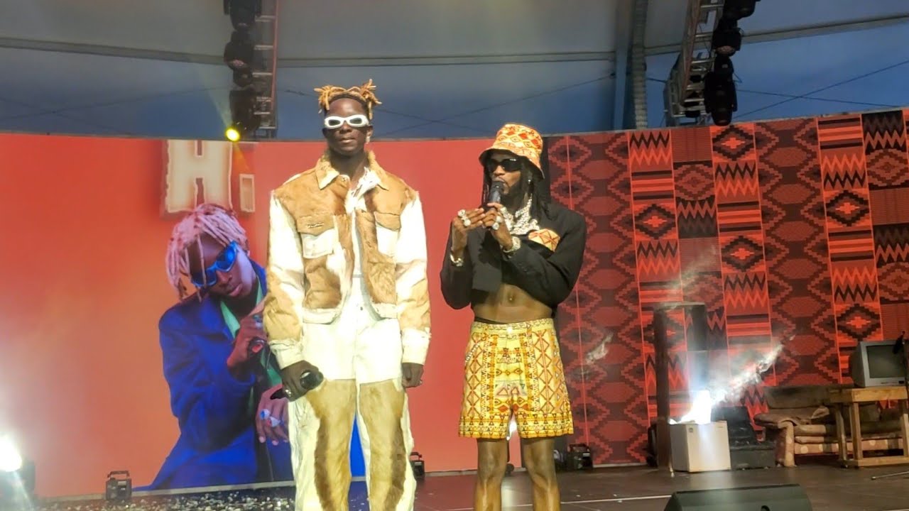 DIAMOND AKITAMBULISHA MSANII WAKE MPYA WCB DVOICE, ZUCHU NA MBOSSO ...
