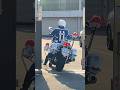カッコよすぎ!!取り締まりを終え帰隊した白バイ隊員さん!!