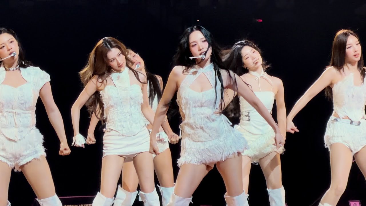 251108 TWICE - Stategy | 트와이스 THIS IS FOR in Melbourne | 4K60