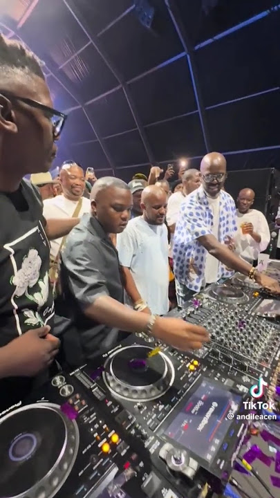 Black Coffee Leaves Kabza Vs Dlala Thukzin 1on1 #dancechoreography