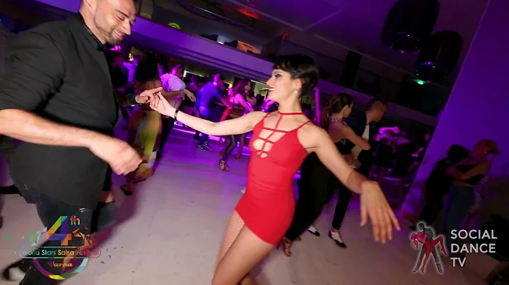 Talal Benlahsen & Alicia - Salsa social dancing | ...