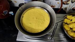 Soft & Spongy Dhokla Recipe 😍 | Instant Besan Dhokla Recipe | Urmila Swadisht Kitchen screenshot 3
