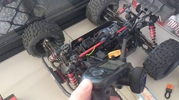 JX servo noise, interference from receiver?