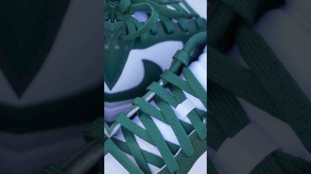 Nike Dunk low Michigan State  - Size 11m