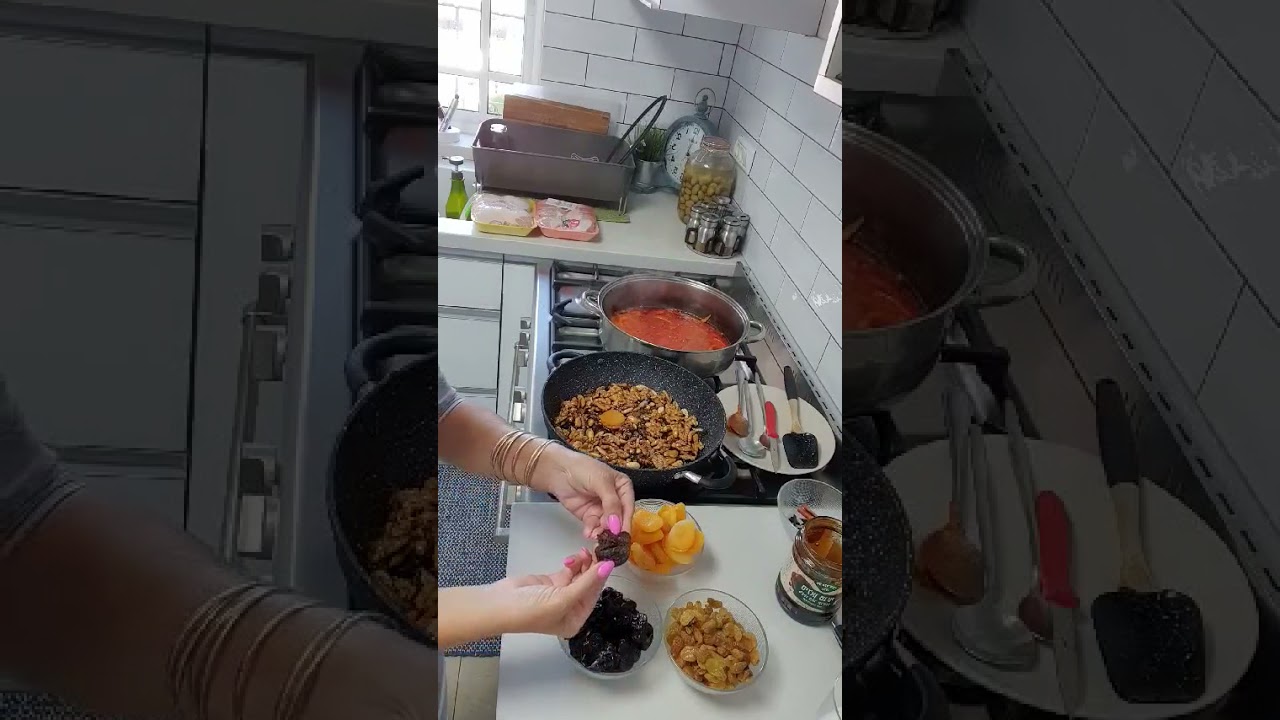 מנת הדגל של ראש השנה | טנזיה חגיגית עם פירות יבשים!
