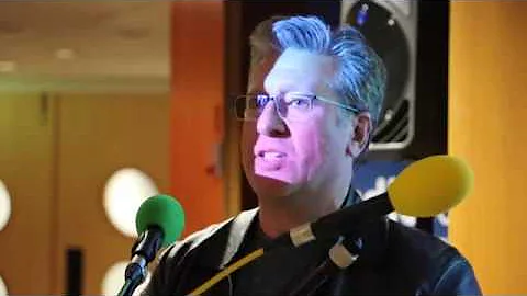 Neil 'Dr' Fox on his arrest, THAT jingle, and work...