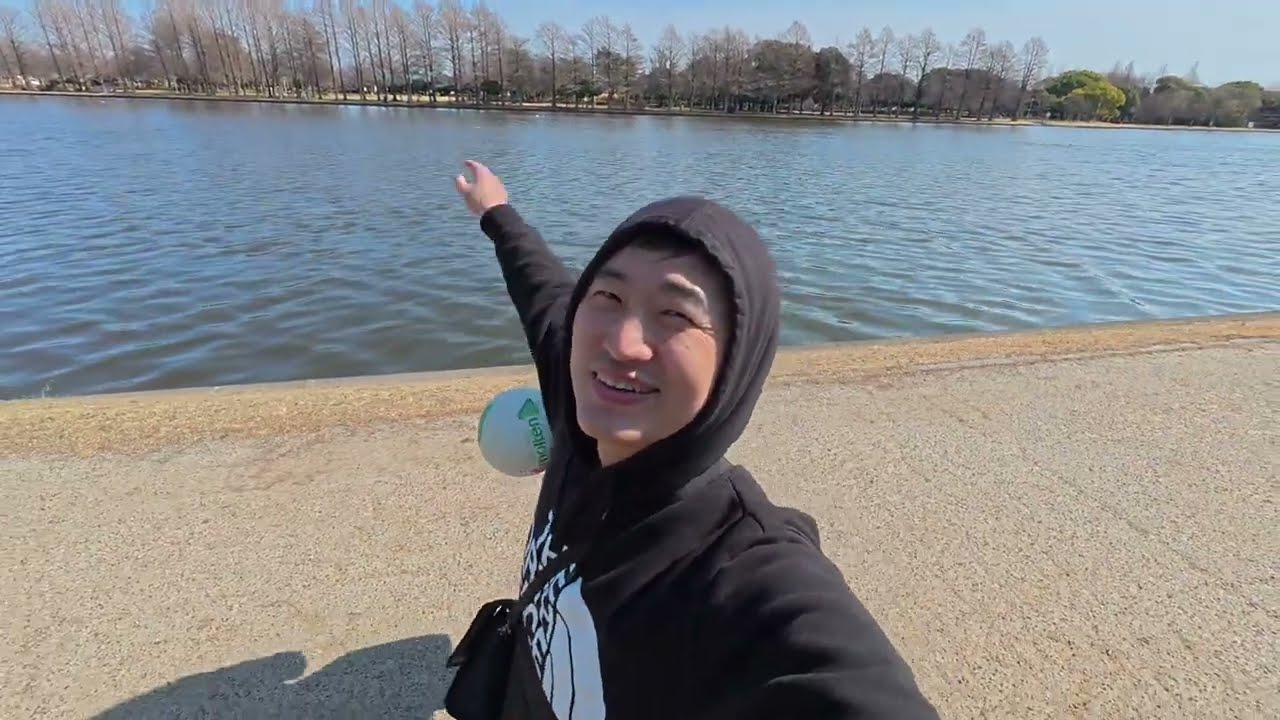 A Walk by the Water with my daughter | Mizumoto Park