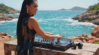 Sunset Melodies: Whitsundays Deep House Mix