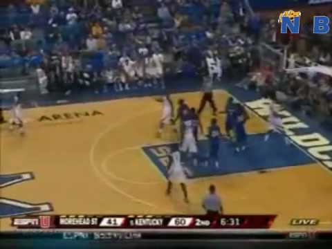 Eric Bledsoe Goes Crazy - Kentucky vs. Morehead State