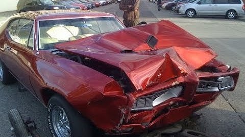 Muscle Car Crashes | Showoff Fails