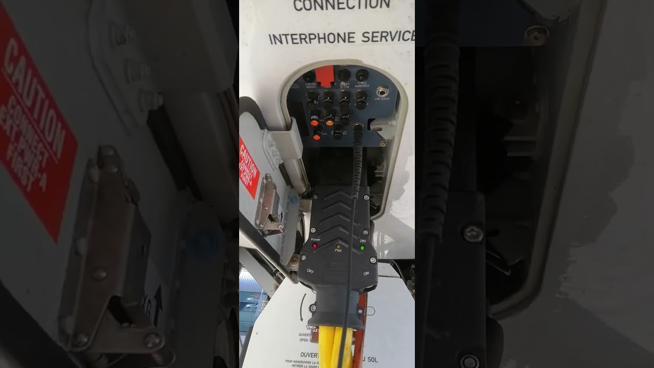 Airbus A330 GPU & headset panel