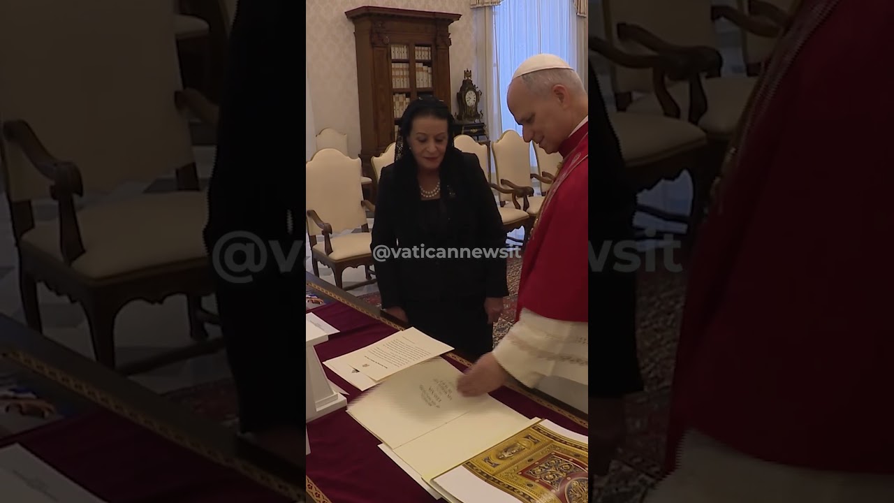 #papaleonexiv Udienza a Myriam Spiteri Debono, presidente di Malta #shorts