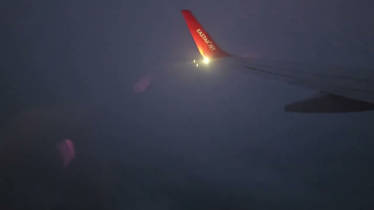 삿포로 눈구름 속으로 착륙중