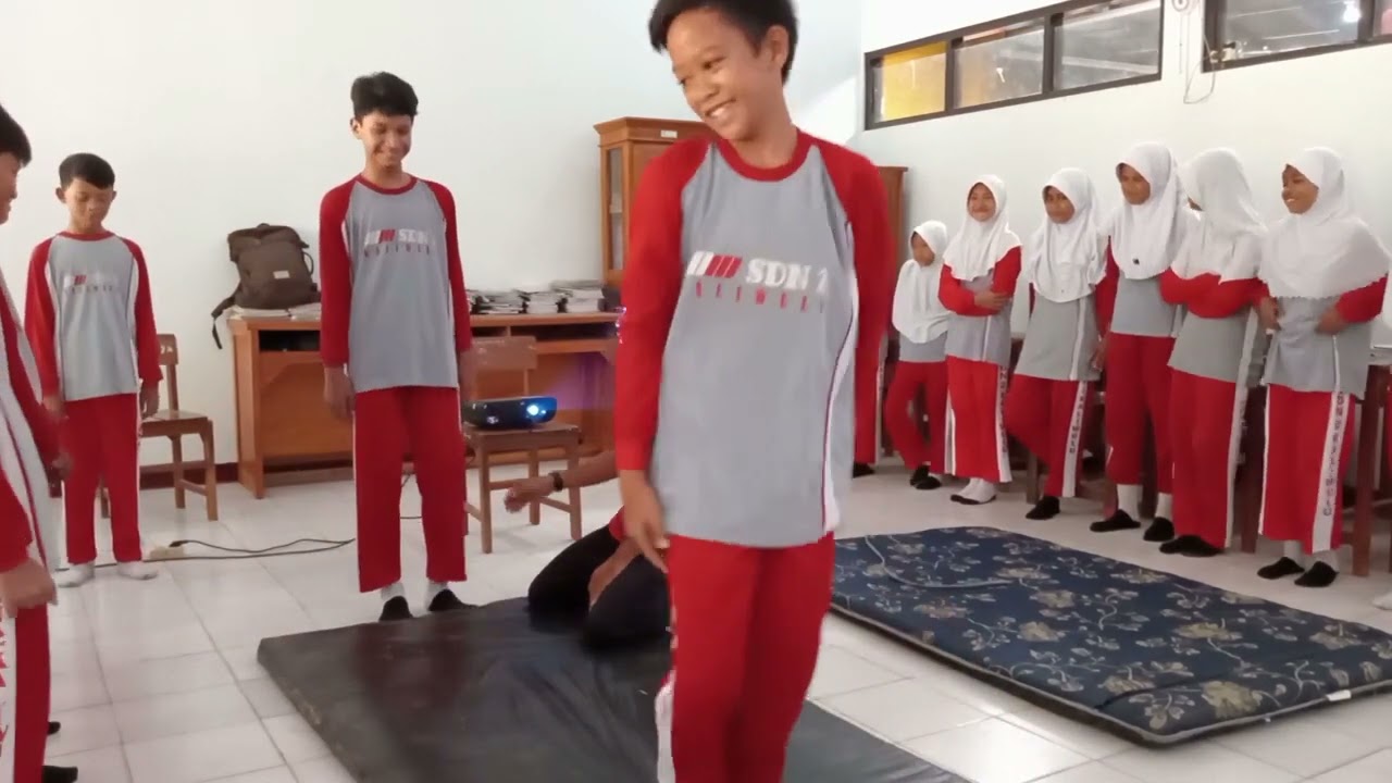 PPL SIKLUS 2 MATERI GULING DEPAN_ UNG 2022_SDN 2 KALIWULU