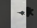 F-22 랩터가 이륙 후 하는 짓?