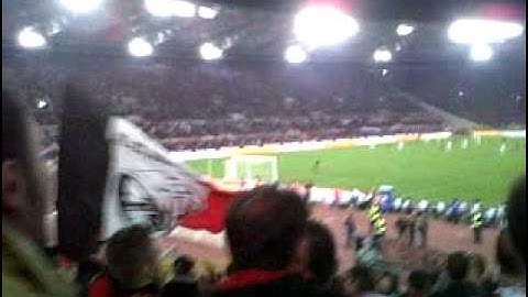 perchè il milan è forte olè...