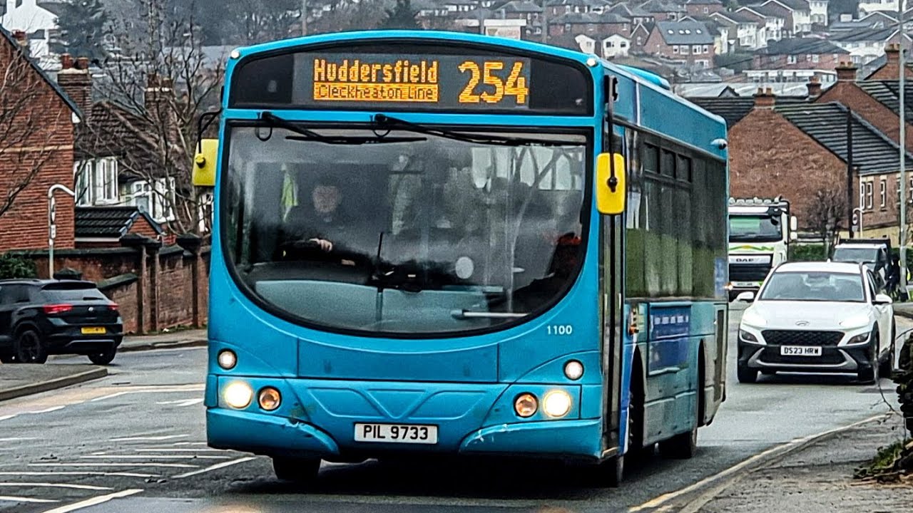 *Nice ZF Ecomat Thrash* Arriva Yorkshire Volvo B7RLE Wright Eclipse Urban PIL 9733 1100 on the 254
