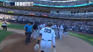 Aaron Judge CRUSHES Walk-off Three Run Home Run in 10th inning | Yankees vs. Astros - 6\/26\/2022 [HD]