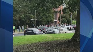 Long lines continue for absentee voting