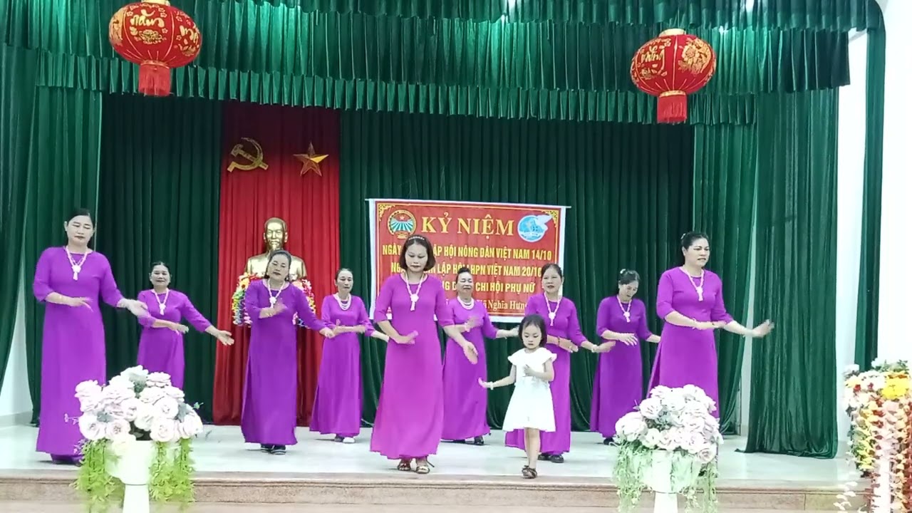 Bài múa Hội Làng Quê Em