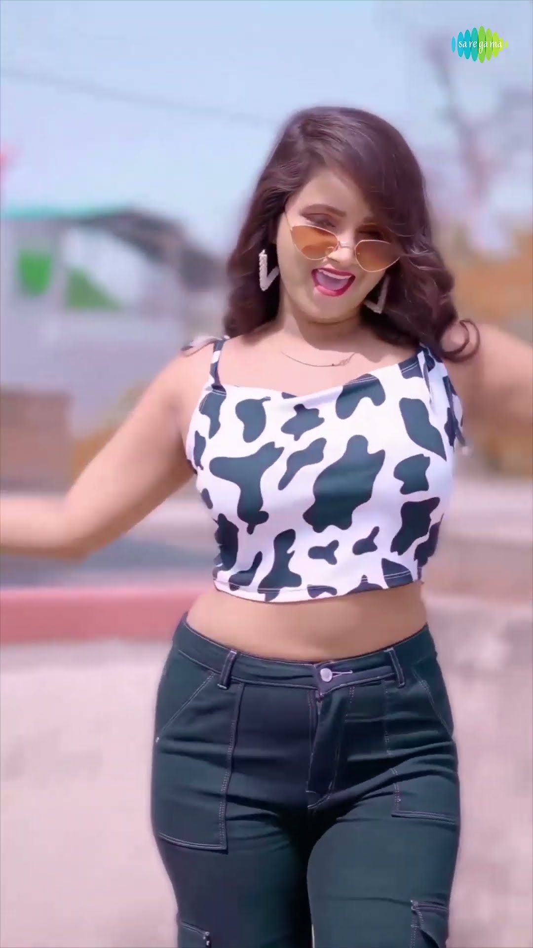 Agar kala chashma lagate ho toh zarur dance karo #kalachashmalagalijiye