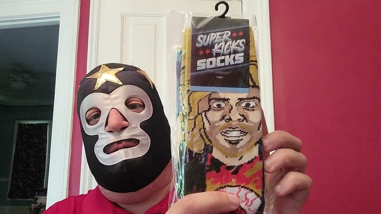 Pro Wrestling Crate unboxing for August 2023 