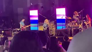 alvvays - “easy on your own” @the dell center, philadelphia (8.26.23)