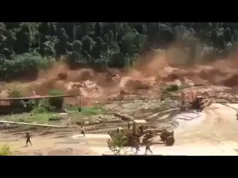 Novo video , Rompimento da Barragem no Laos.